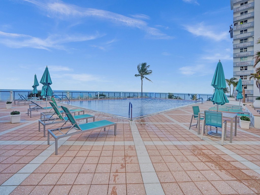 Plaza South - Residential