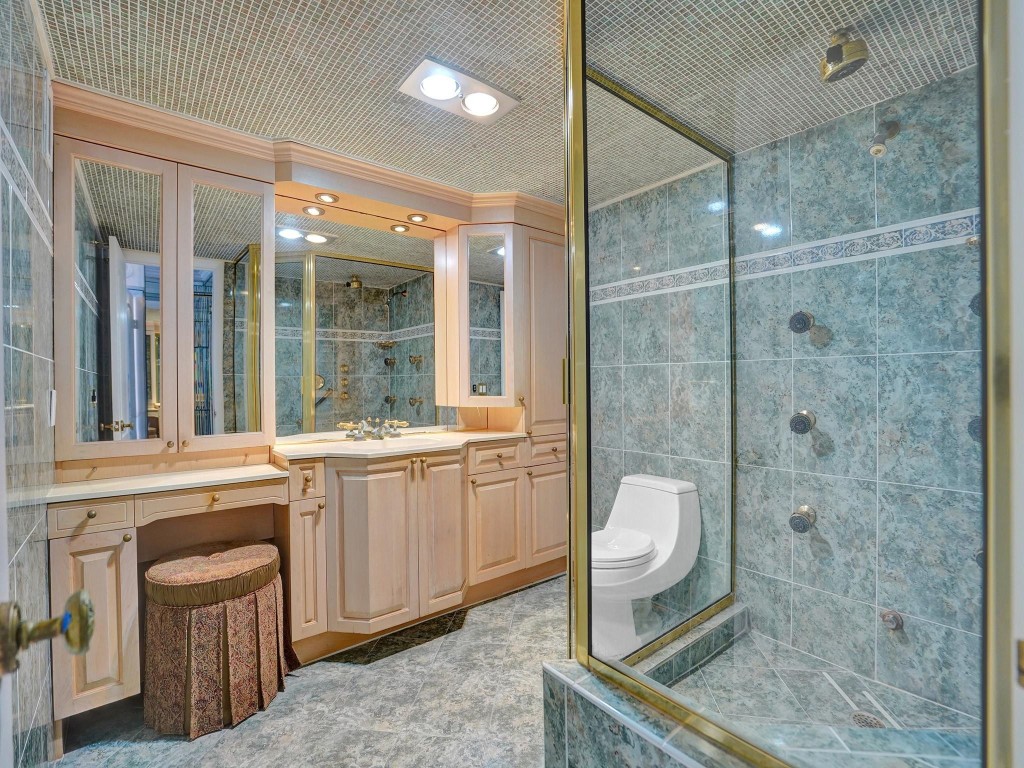 Plaza South - Residential