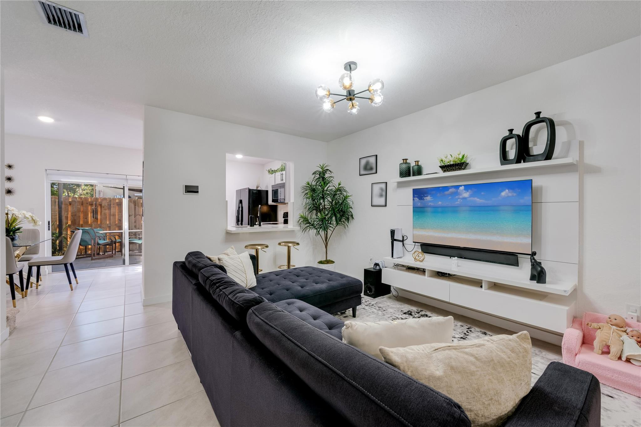 Fvp Sub - Residential Lease