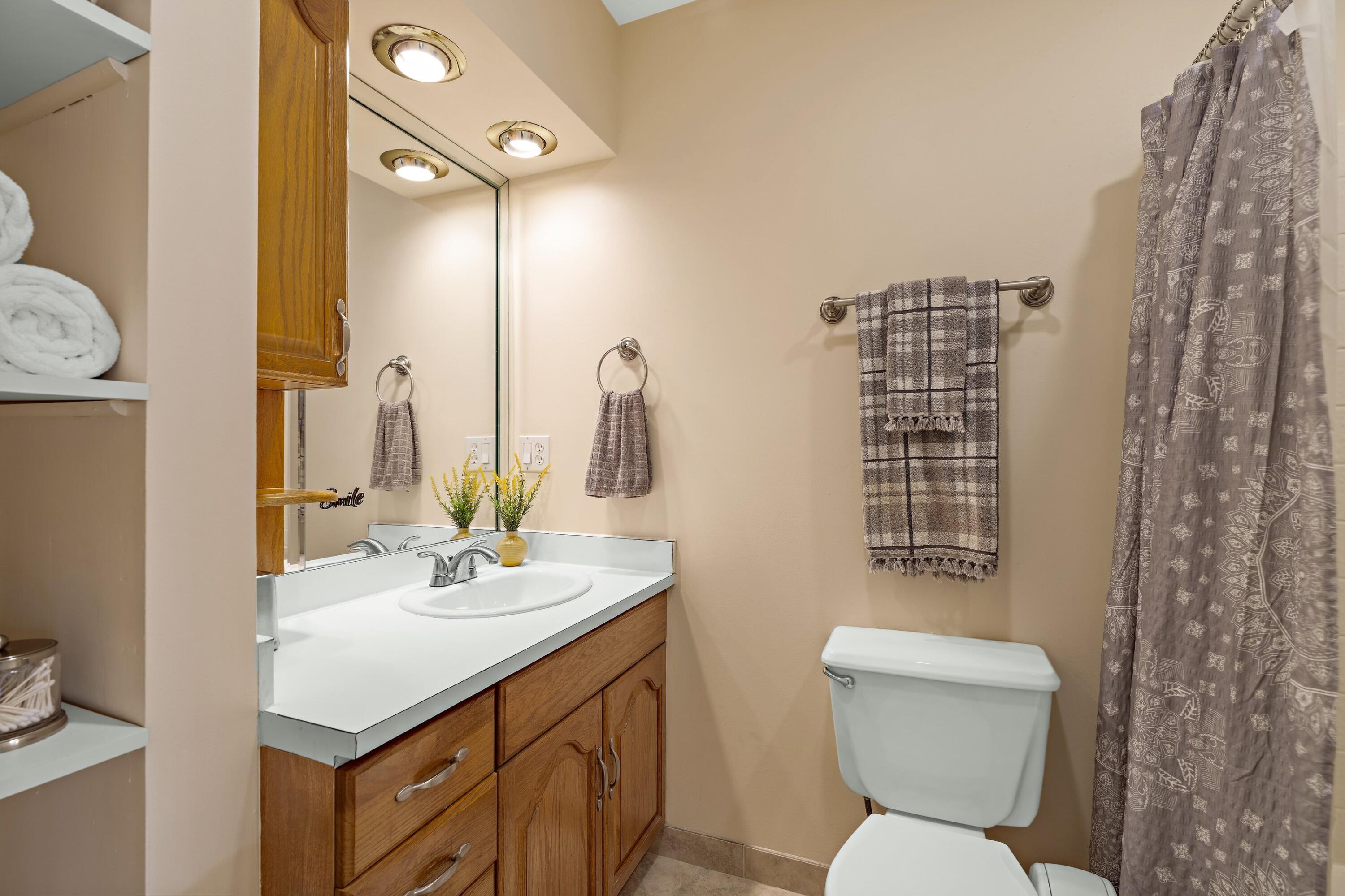 DELRAY MANORS - Residential