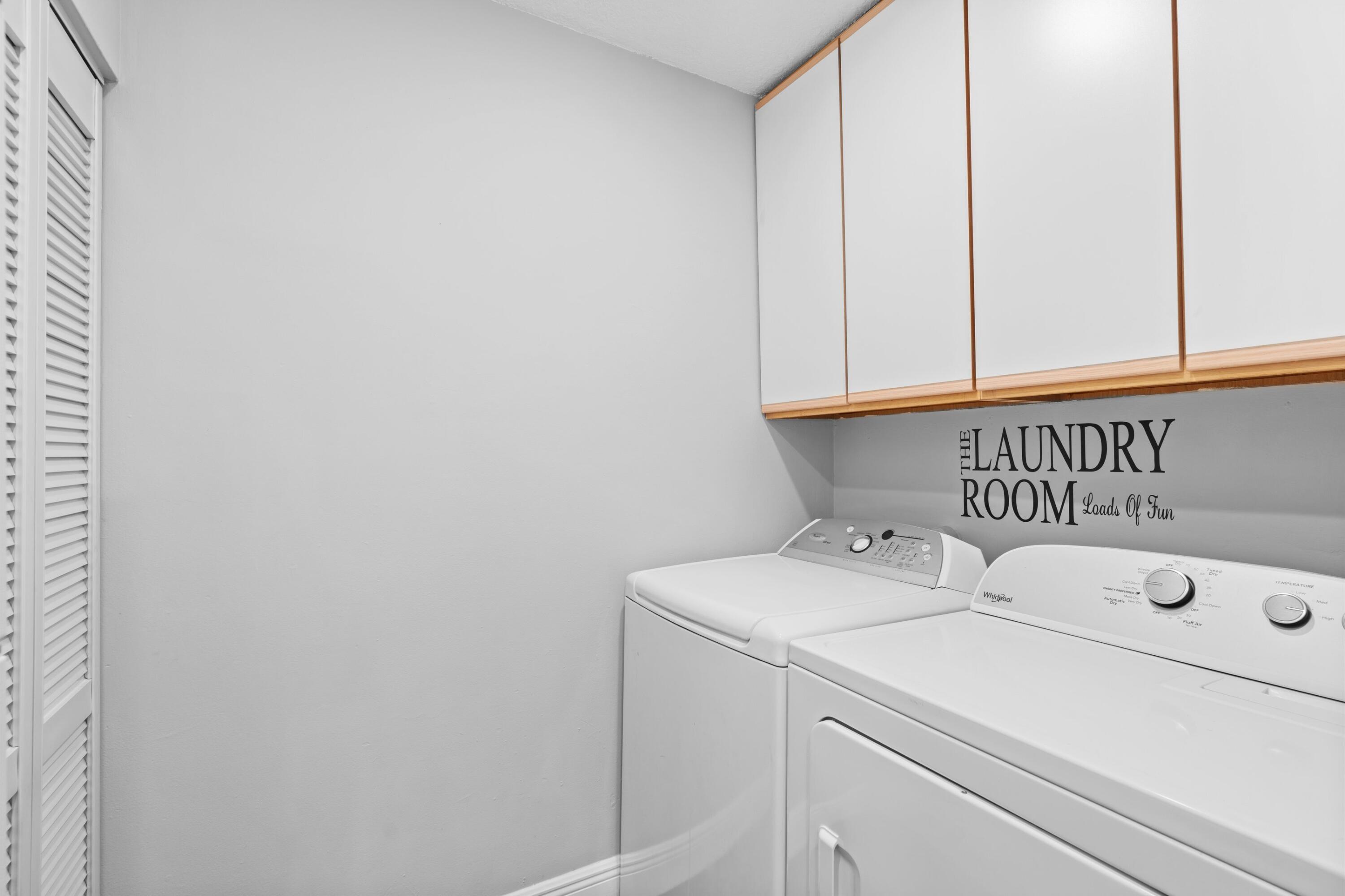 DELRAY MANORS - Residential