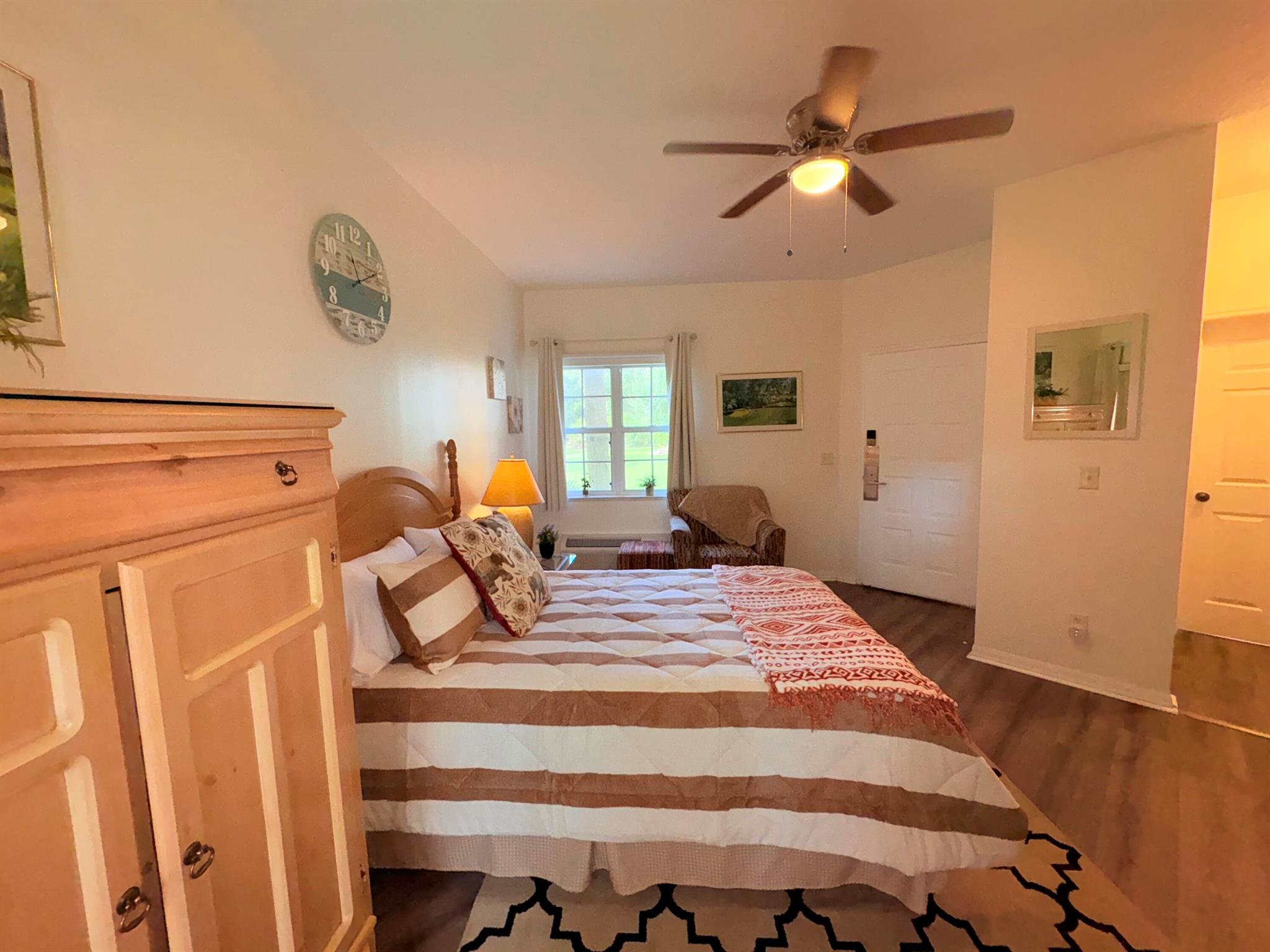 GOLF VILLAS II CONDOMINIU - Residential Lease