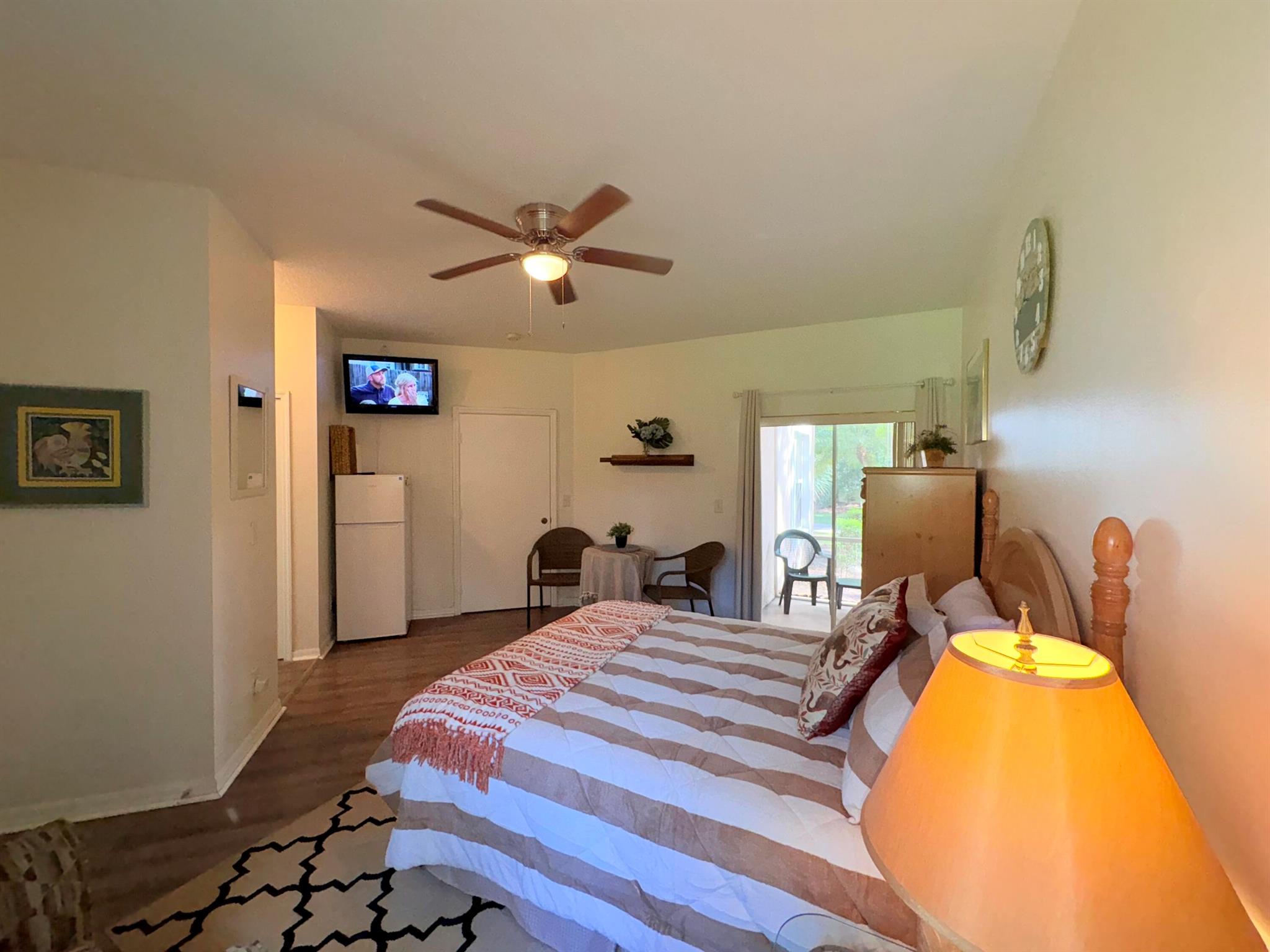 GOLF VILLAS II CONDOMINIU - Residential Lease