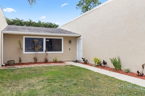 A home in Port St Lucie