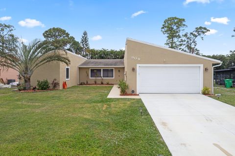 A home in Port St Lucie