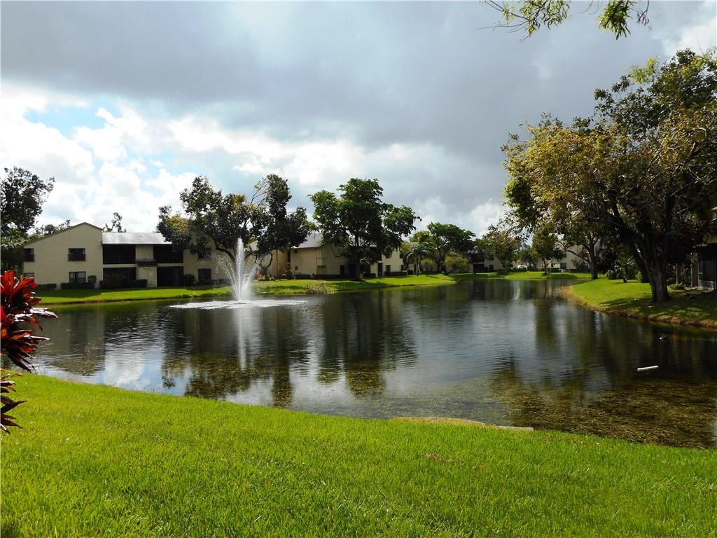 Baywood Village II - Residential
