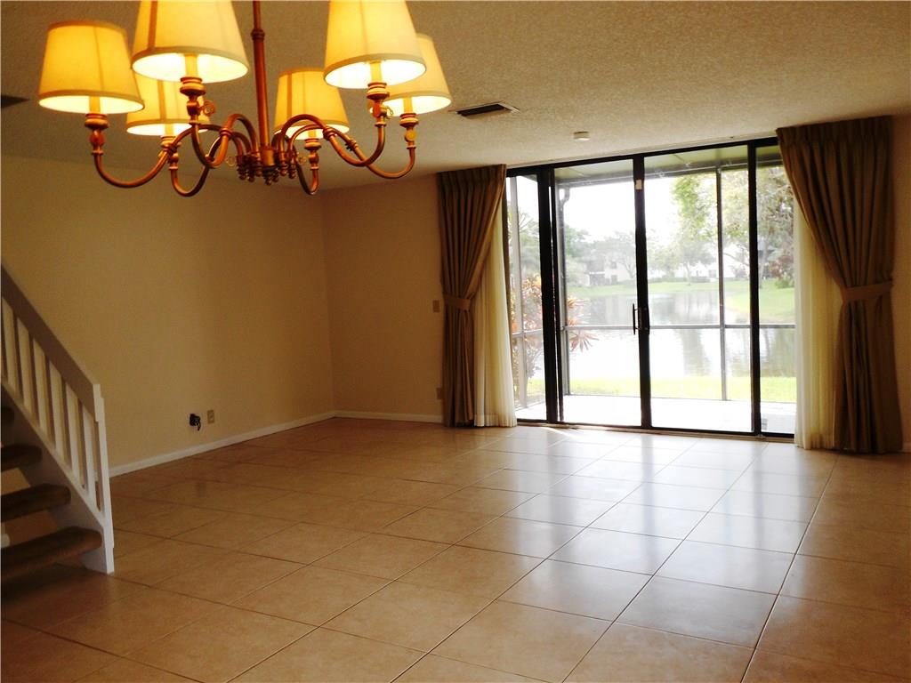 Baywood Village II - Residential