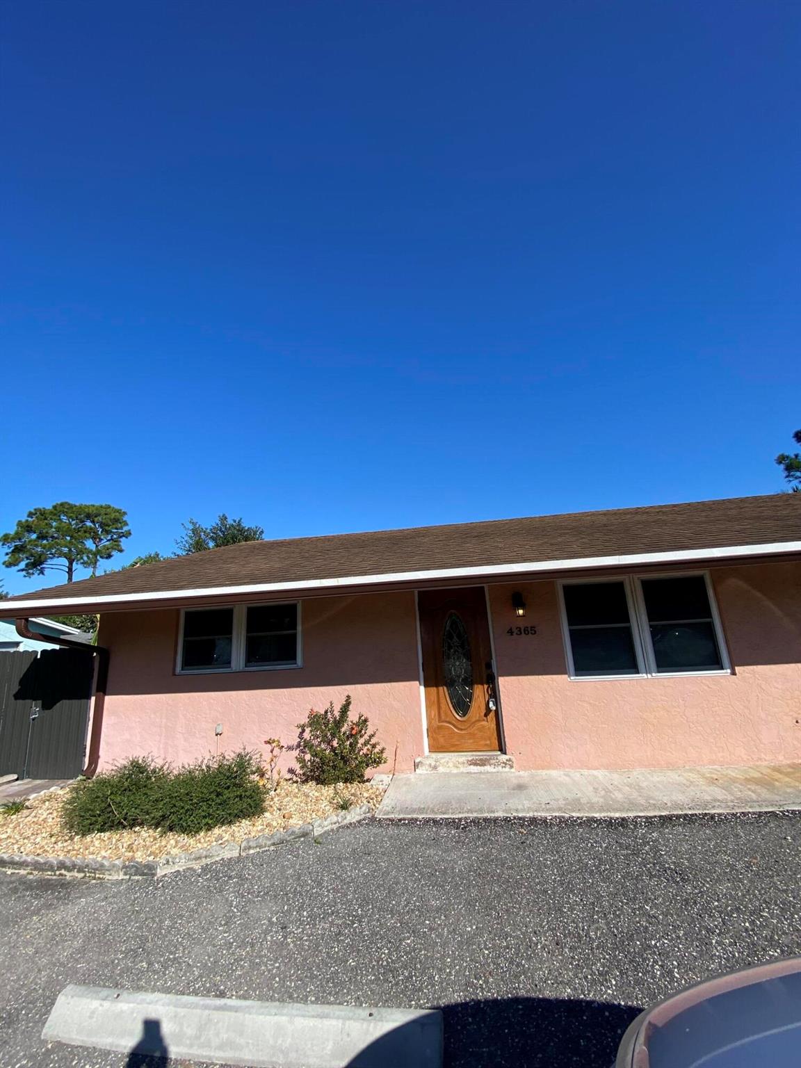 LANGS ACRES - Residential Lease