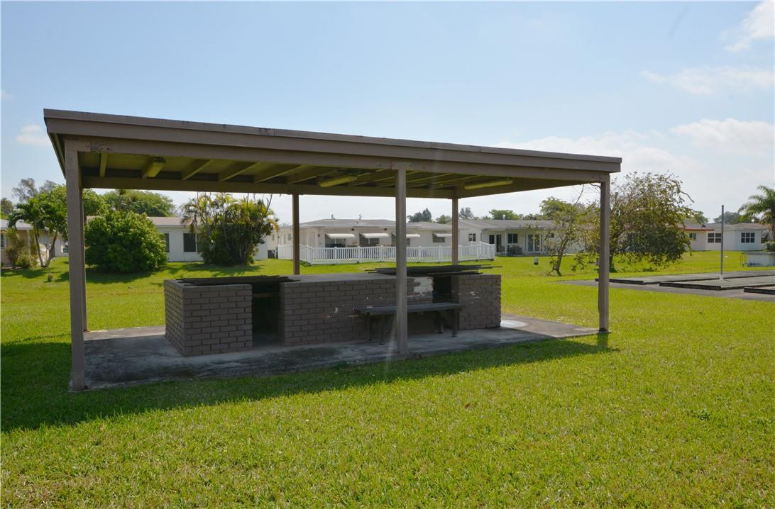 Paradise Gardens 67-37 B - Residential