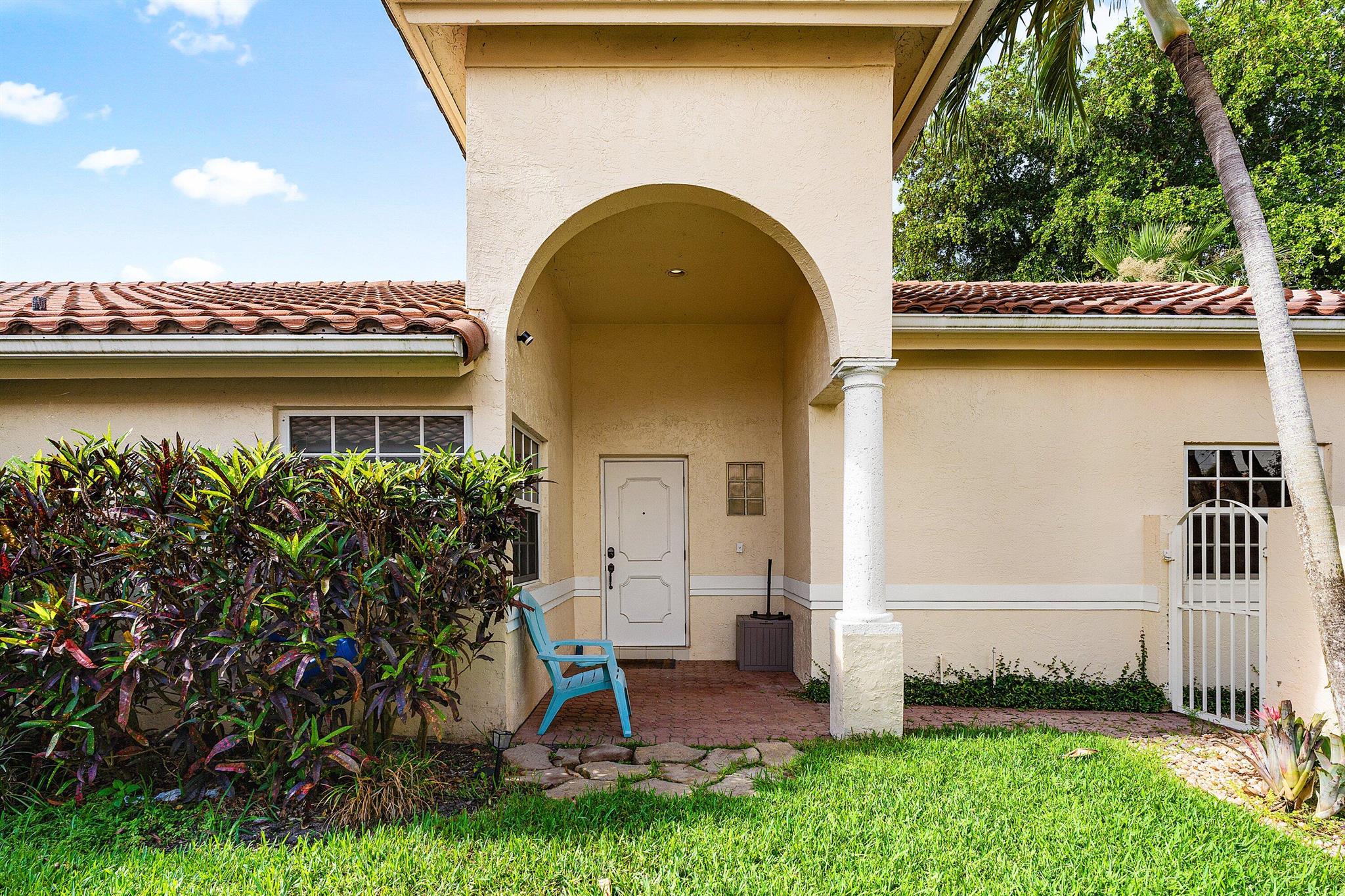 5350 Casa Real Drive