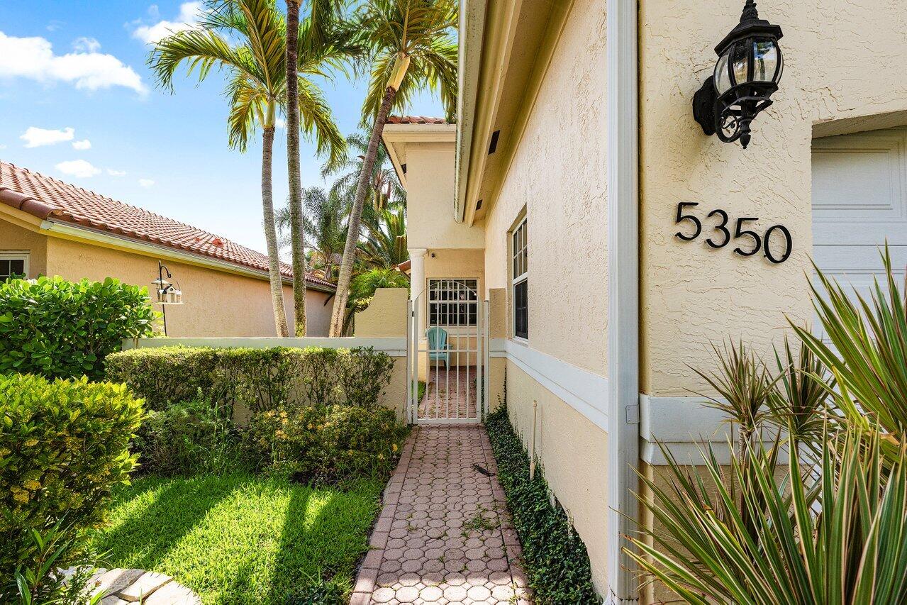 5350 Casa Real Drive