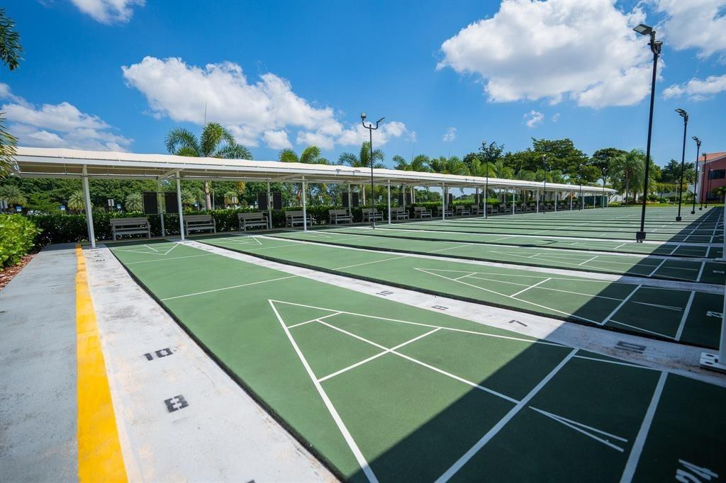 Oakridge T Condo - Residential Lease