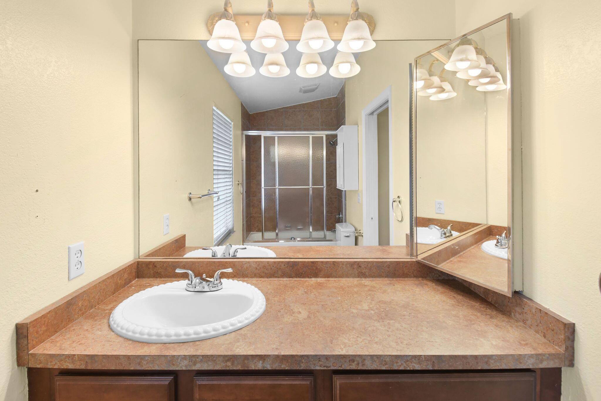 PORT ST LUCIE FLORESTA PI - Residential