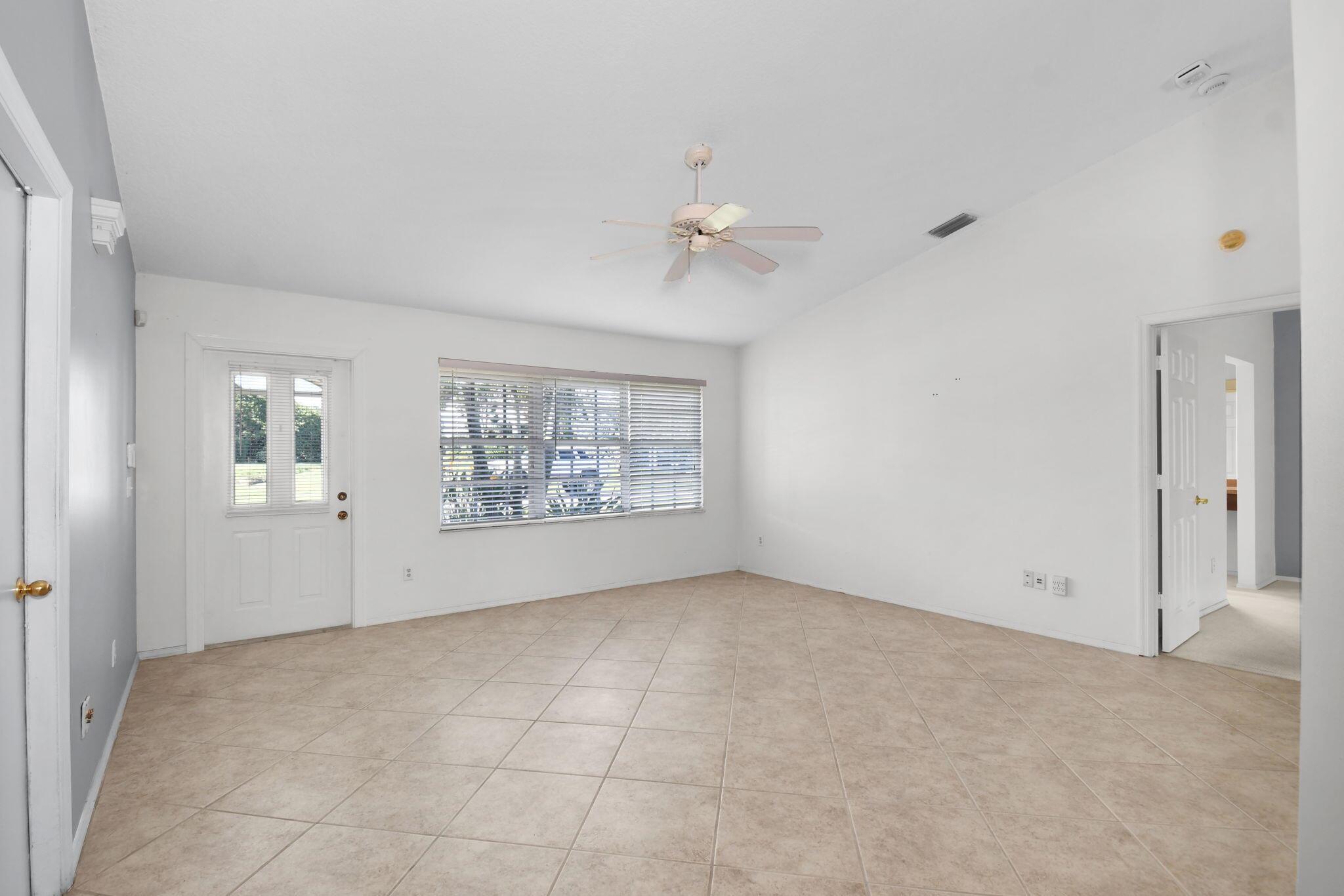 PORT ST LUCIE FLORESTA PI - Residential