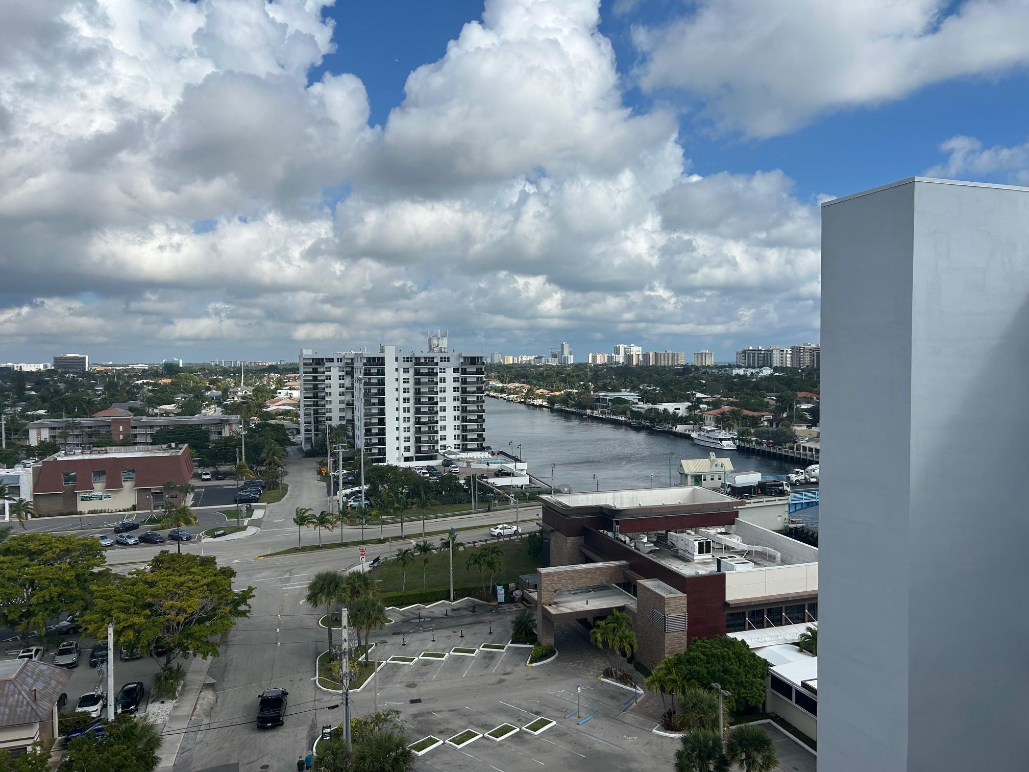 3100 NE 49th Street PH06