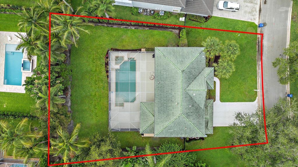 Photo of 226 Blackbird Lane, Jupiter, FL 33458 (MLS # R11096871)