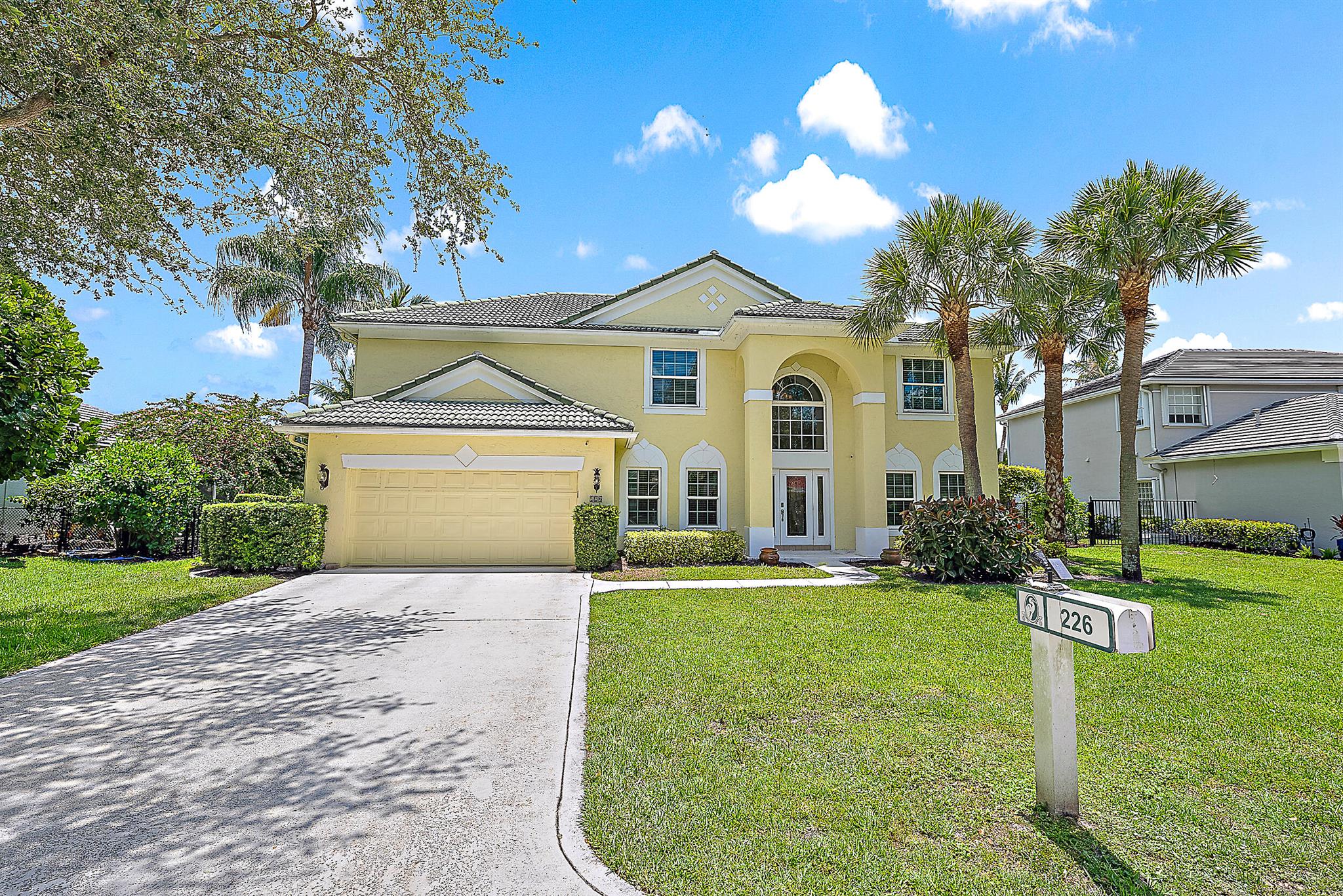 226 Blackbird Lane