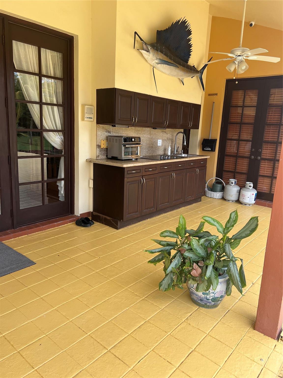 Fla Fruit Lands Co Sub 1 - Residential Lease