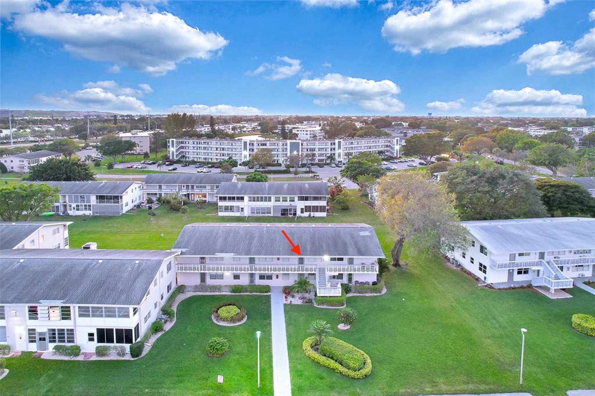 View photos, virtual tours, details... 206 Farnham I 206