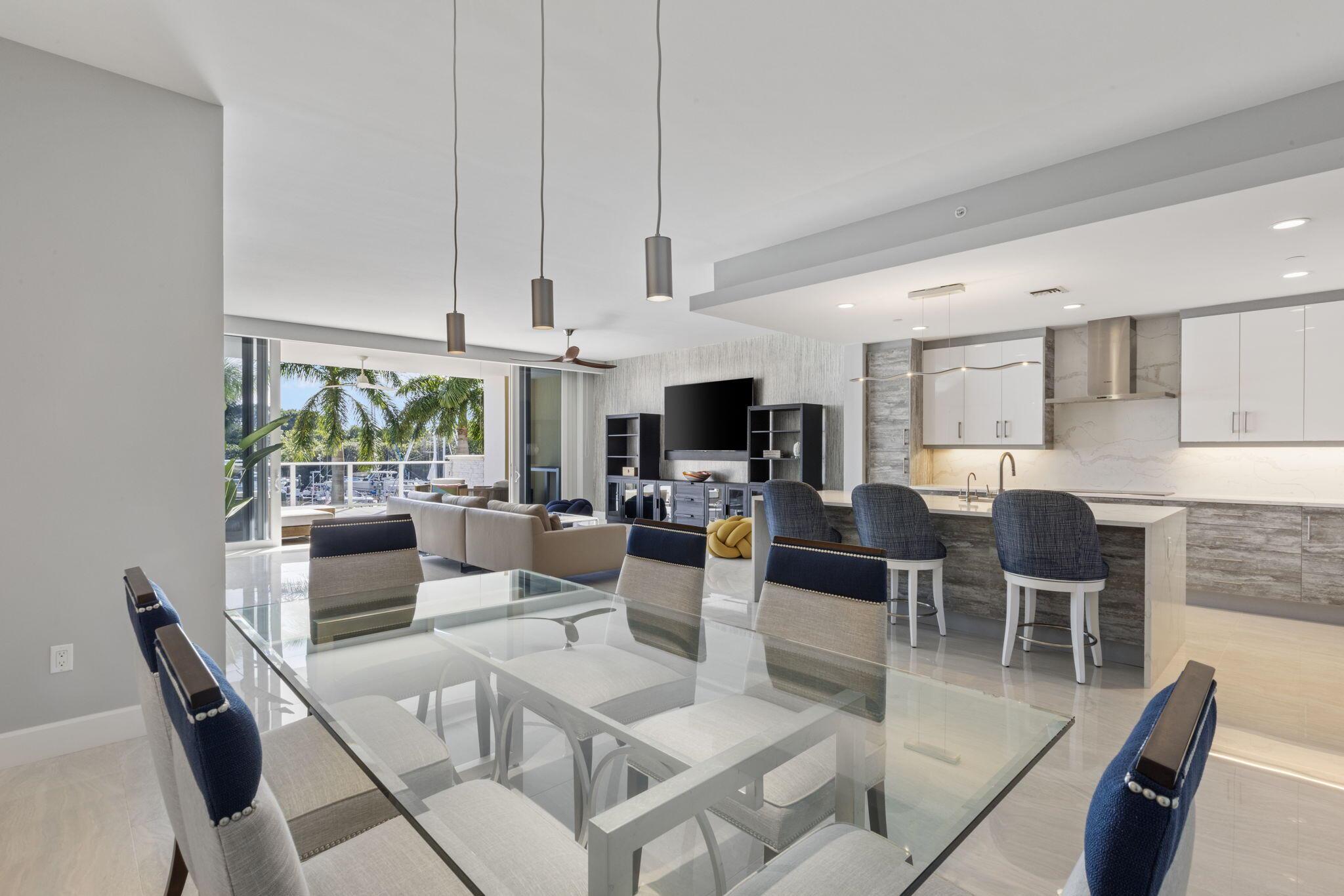 AZURE CONDO - Residential