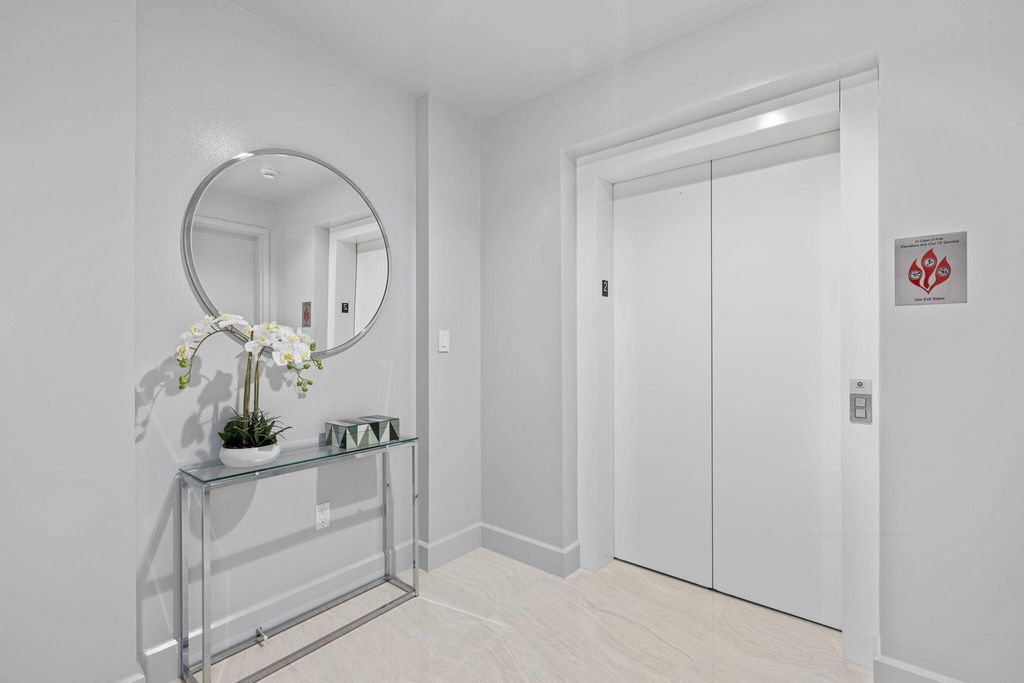 Photo of 2720 Donald Ross Road #206, Palm Beach Gardens, FL 33410 (MLS # R11057662)