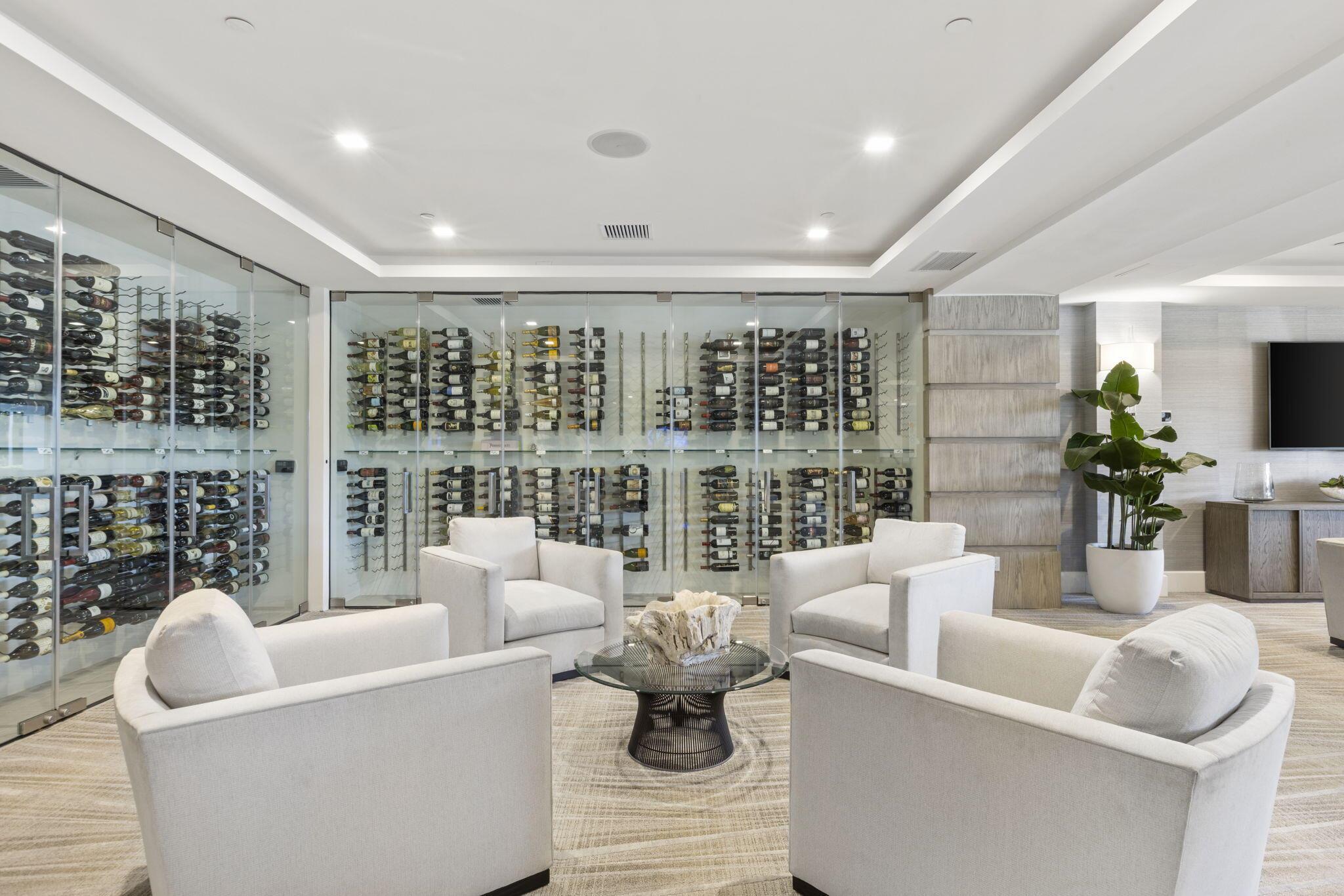 AZURE CONDO - Residential