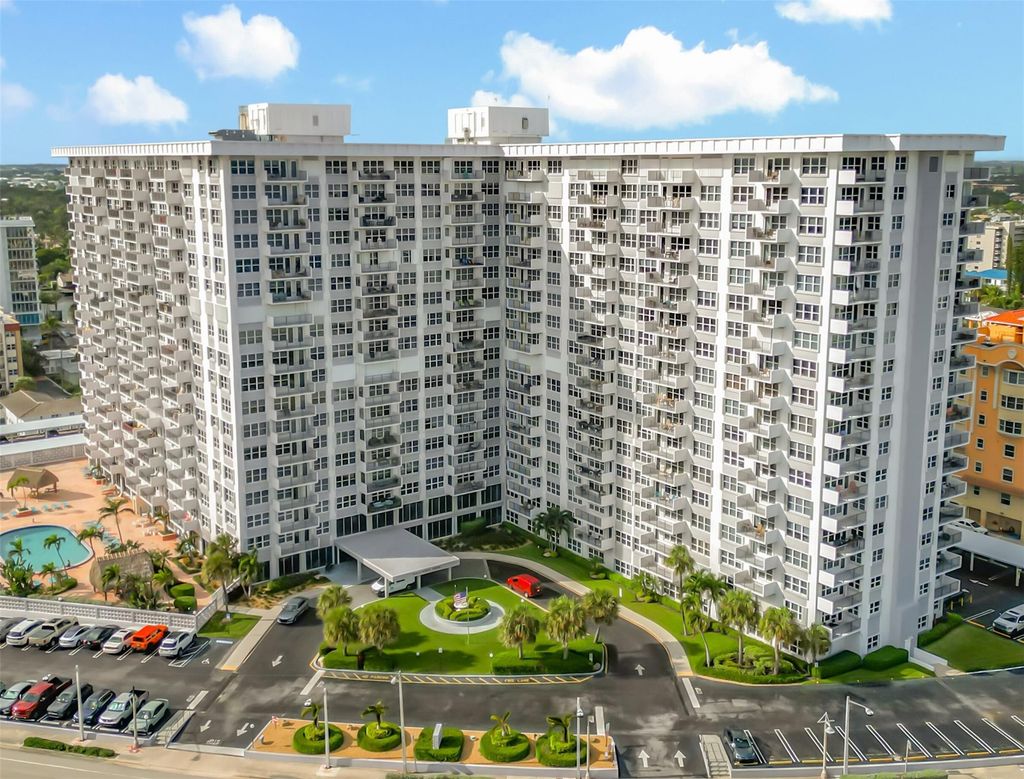 Photo of 405 N Ocean Boulevard #1918, Pompano Beach, FL 33062 (MLS # F10548097)