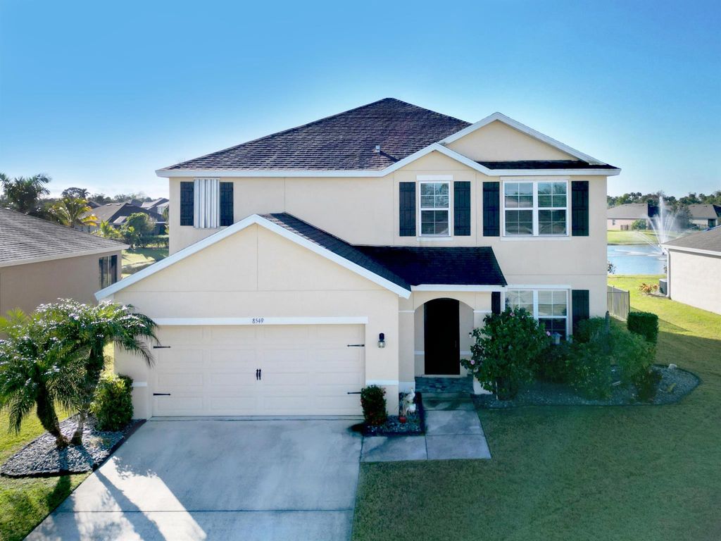 Photo of 8549 Cobblestone Drive, Fort Pierce, FL 34945 (MLS # R11043909)