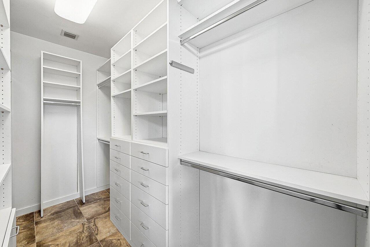 MERIDIAN DELRAY CONDO - Residential