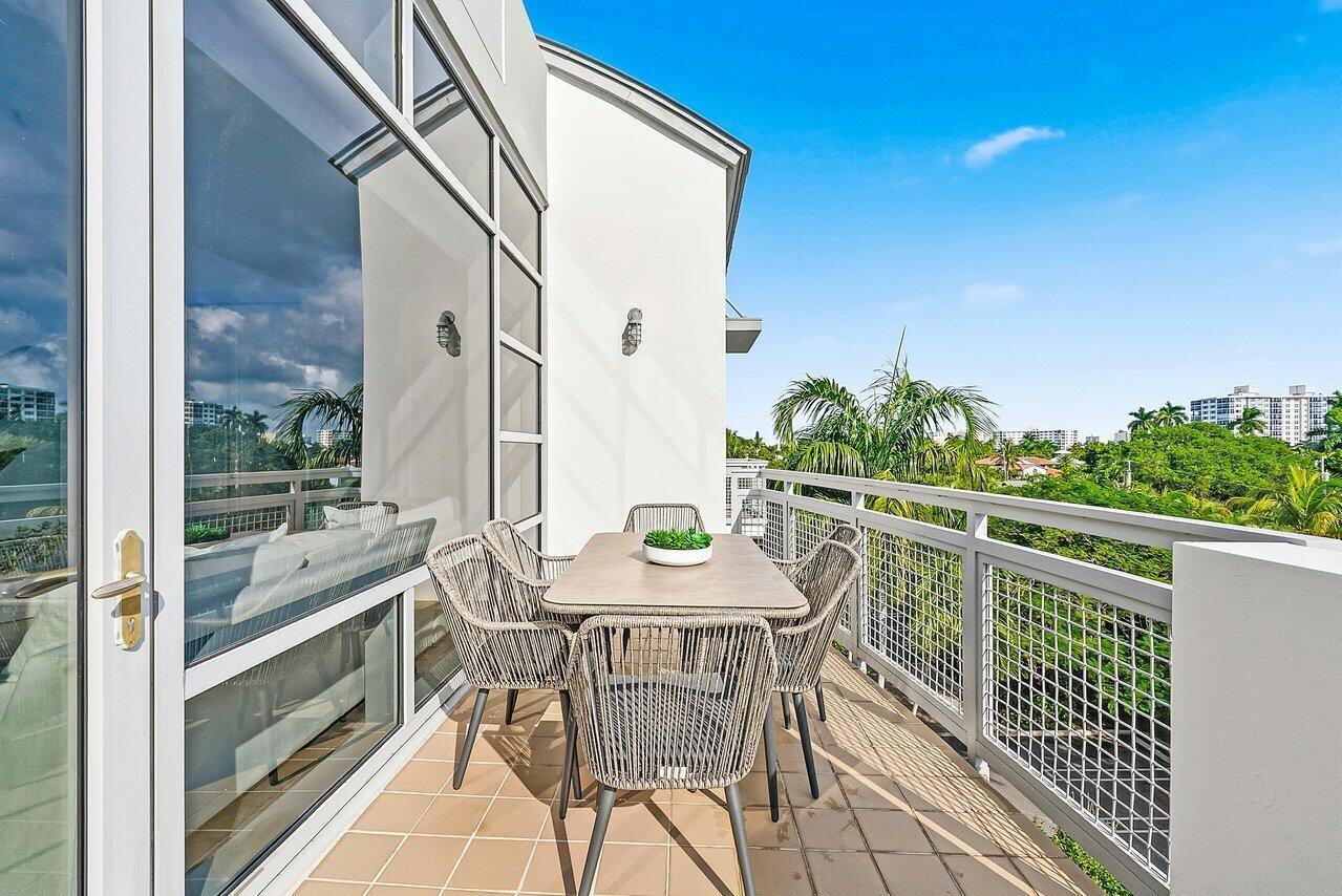MERIDIAN DELRAY CONDO - Residential