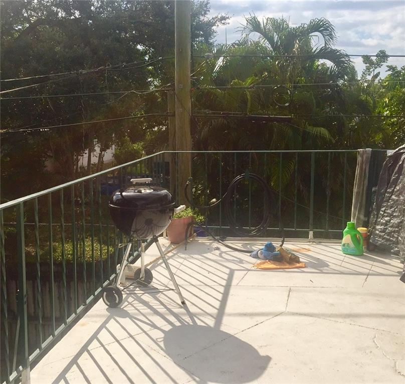 Hollywood Park 4-19 B - Residential Income