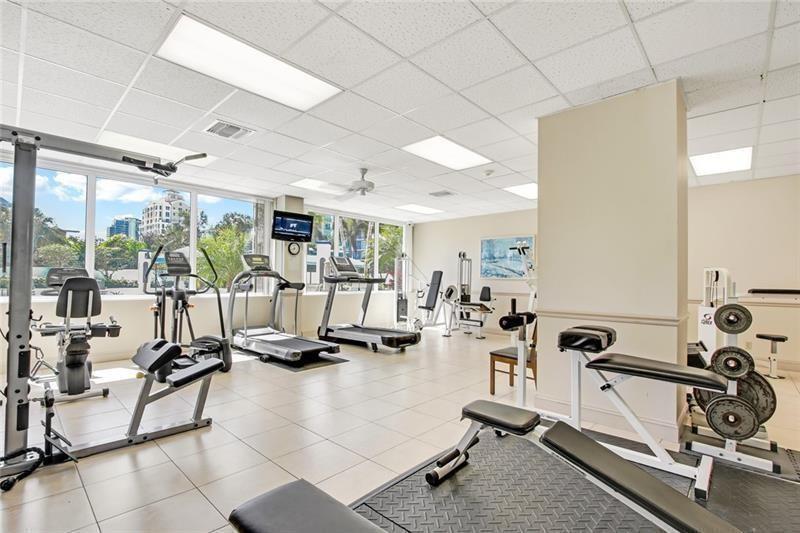 336 N Birch Road 8d