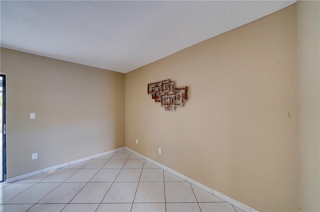 PARK TOWNHOMES CONDO - Residential