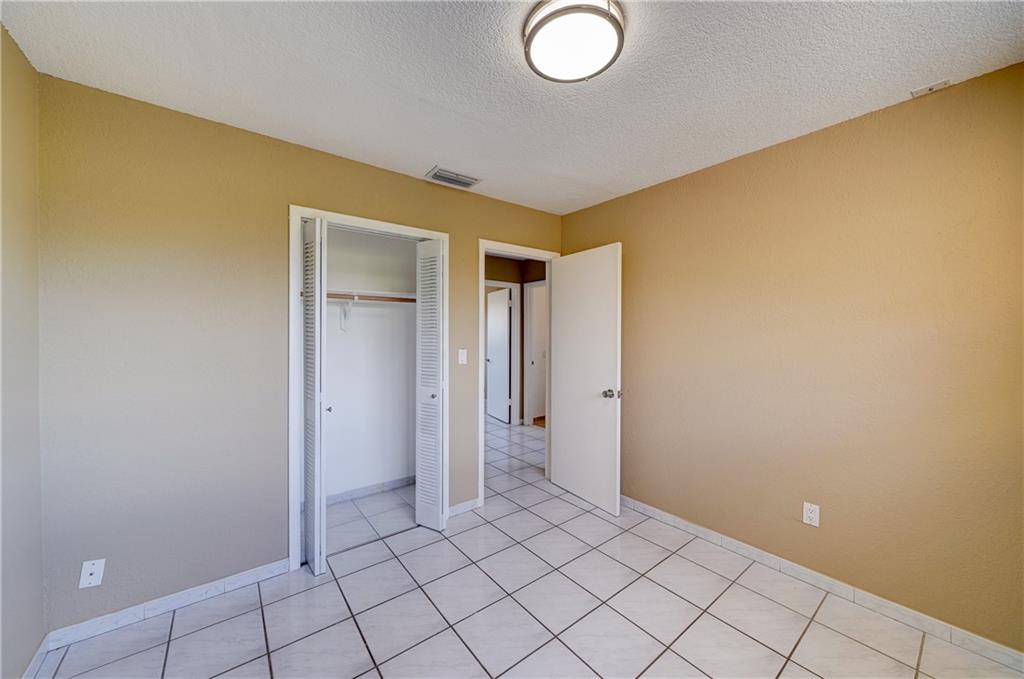 PARK TOWNHOMES CONDO - Residential