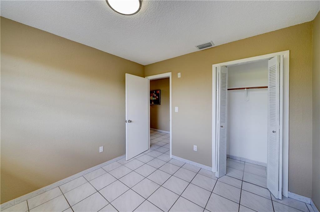 PARK TOWNHOMES CONDO - Residential