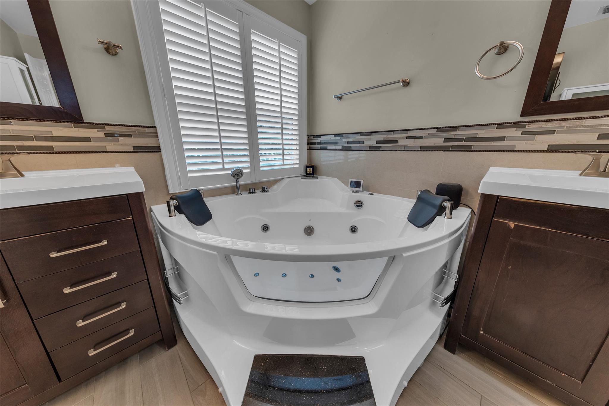 Sawgrass Preserve 157-4 B - Residential