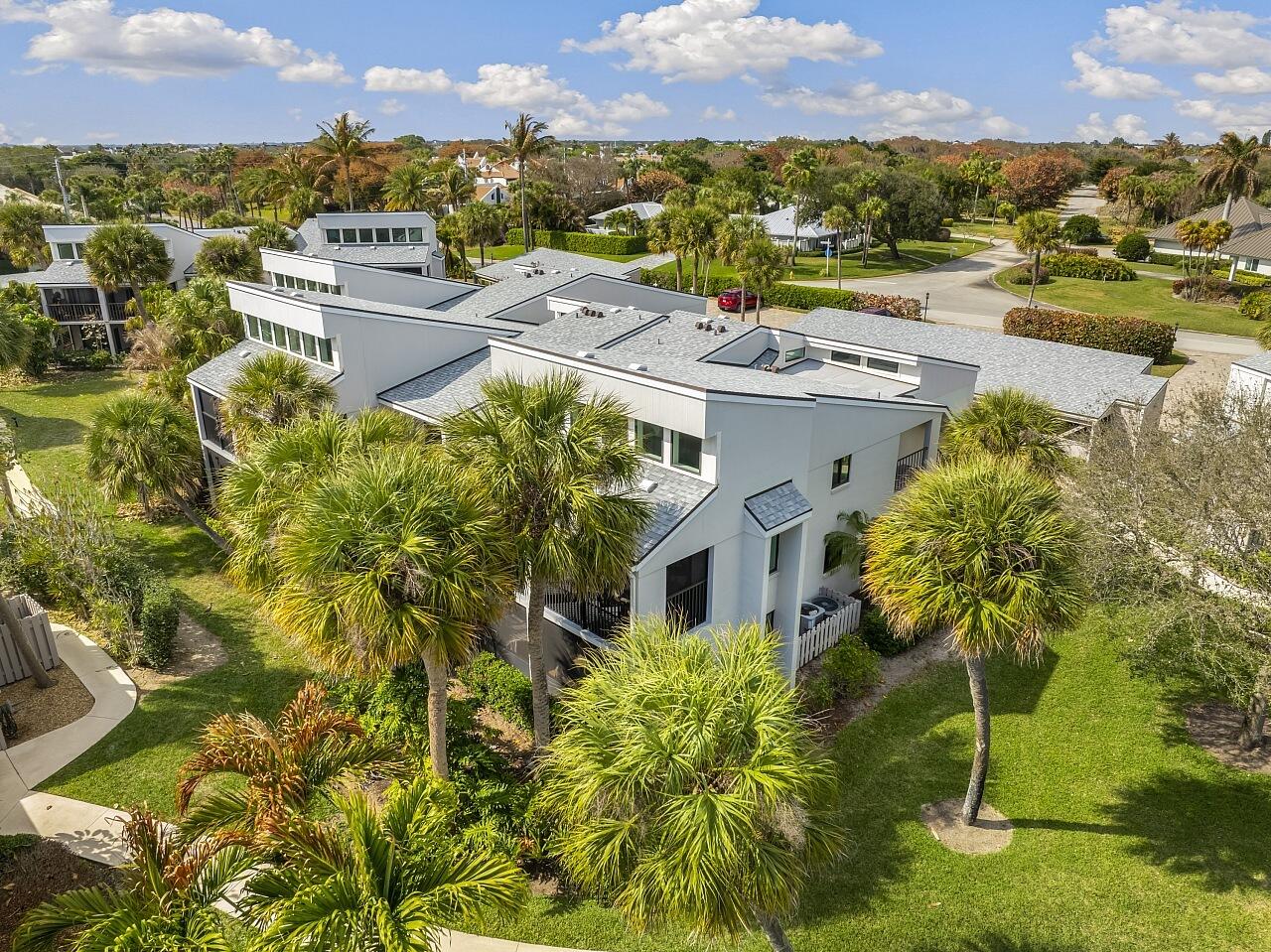 WINDWARD IV CONDOMINIUM - Residential Lease