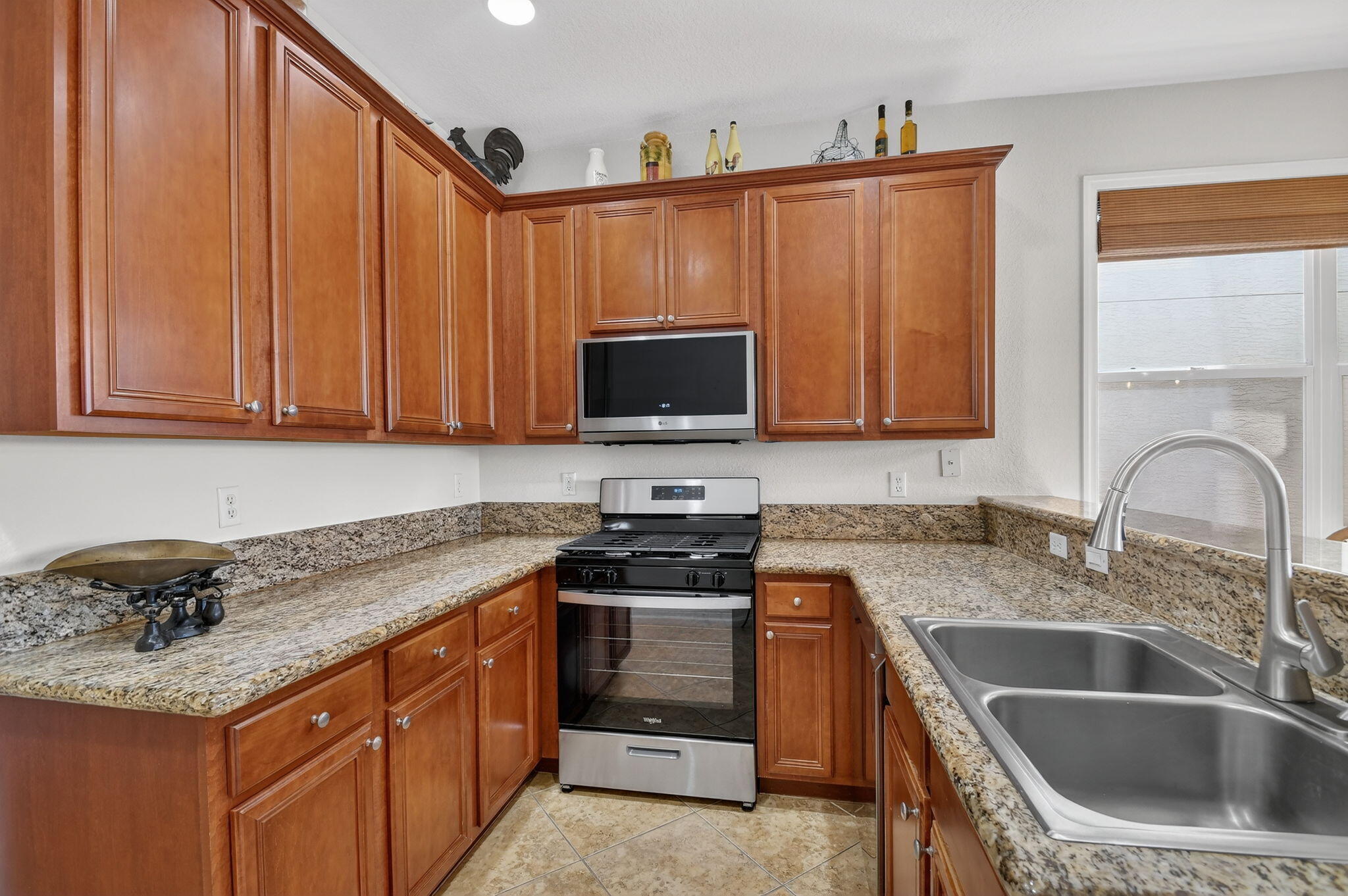 ANTHONY GROVES PH 2 - Residential