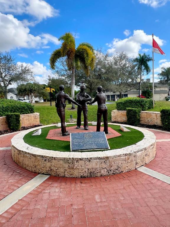 CHAROLAIS CONDO - Residential