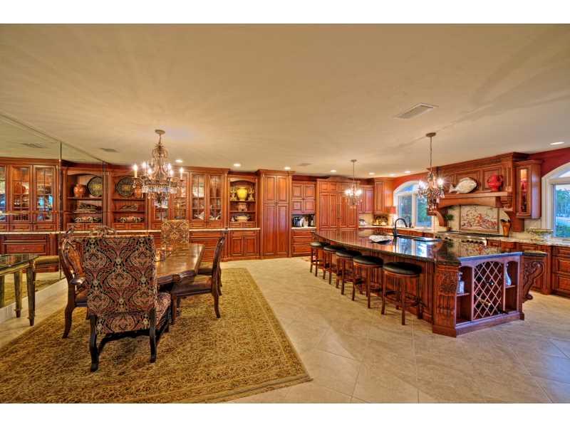 LAUDERDALE HARBORS SEC A - Residential