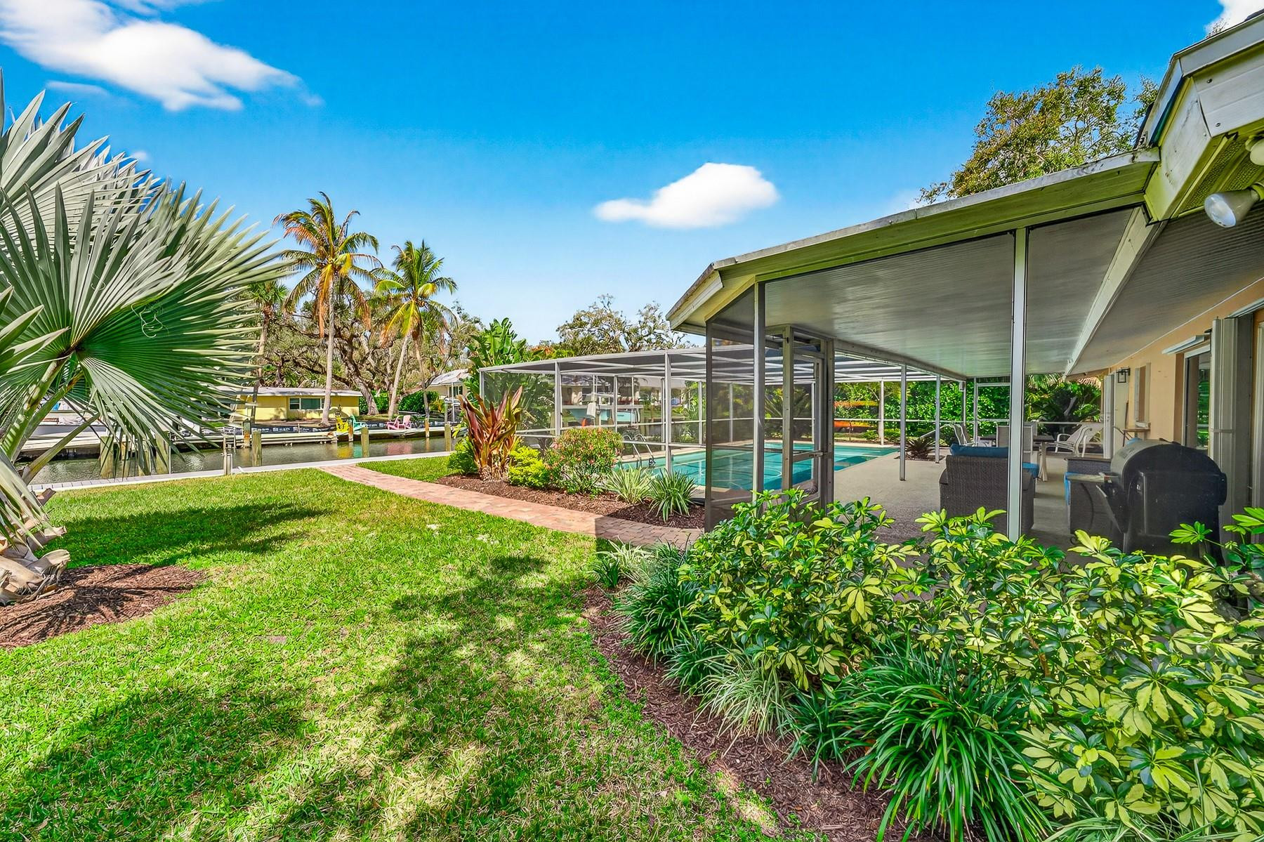 PELICAN COVE - Residential