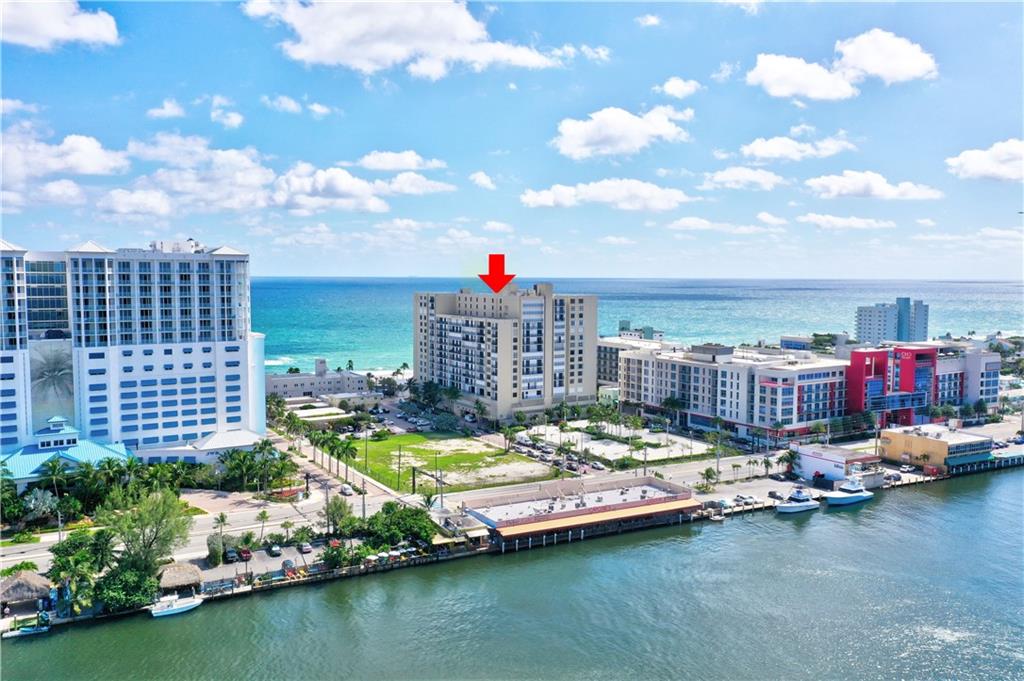 CRYSTAL TOWER - Residential