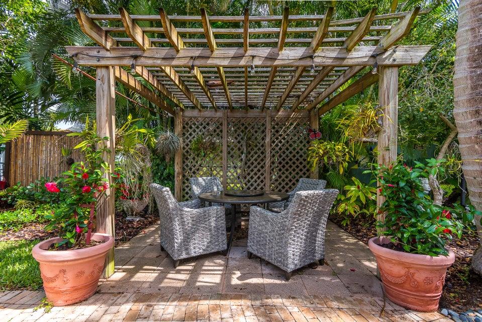 Boca Square - Residential