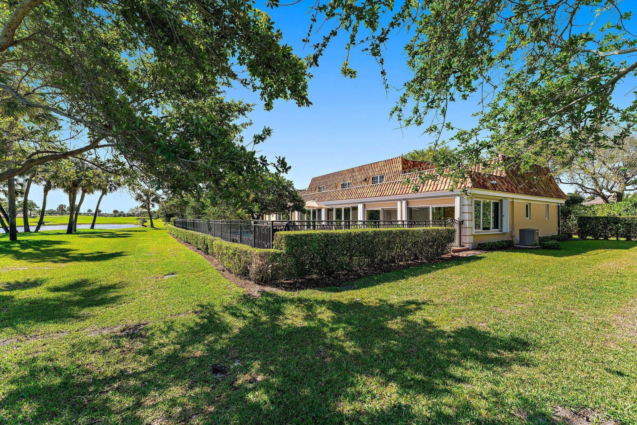 GOLF COURSE ADD 2 TO VILL - Residential