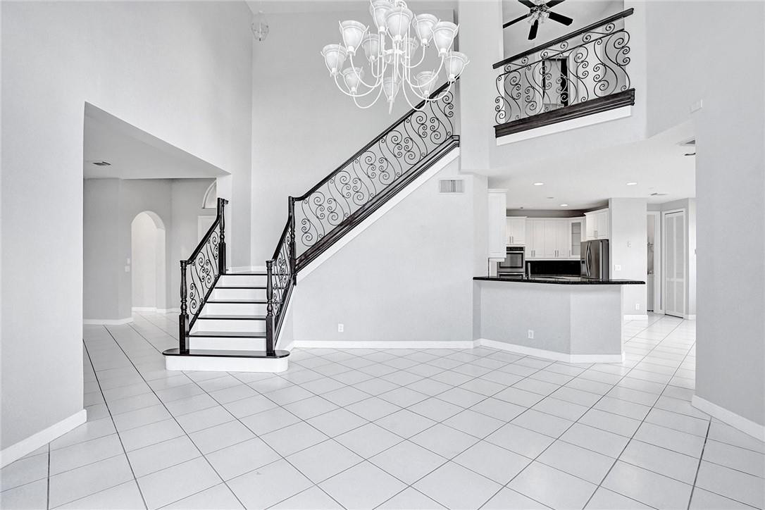 Windsor Palms 160-17 B - Residential
