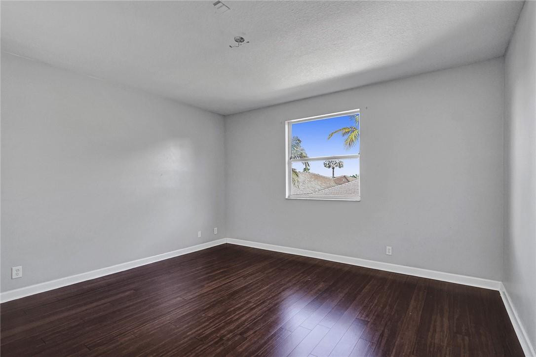 Windsor Palms 160-17 B - Residential