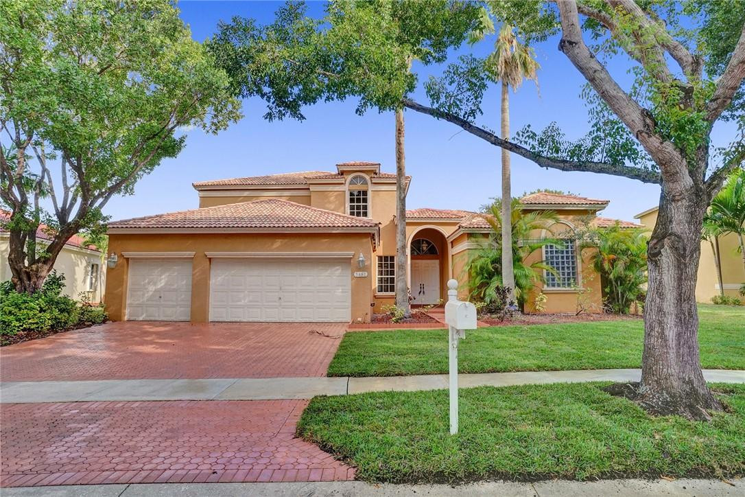 Windsor Palms 160-17 B - Residential