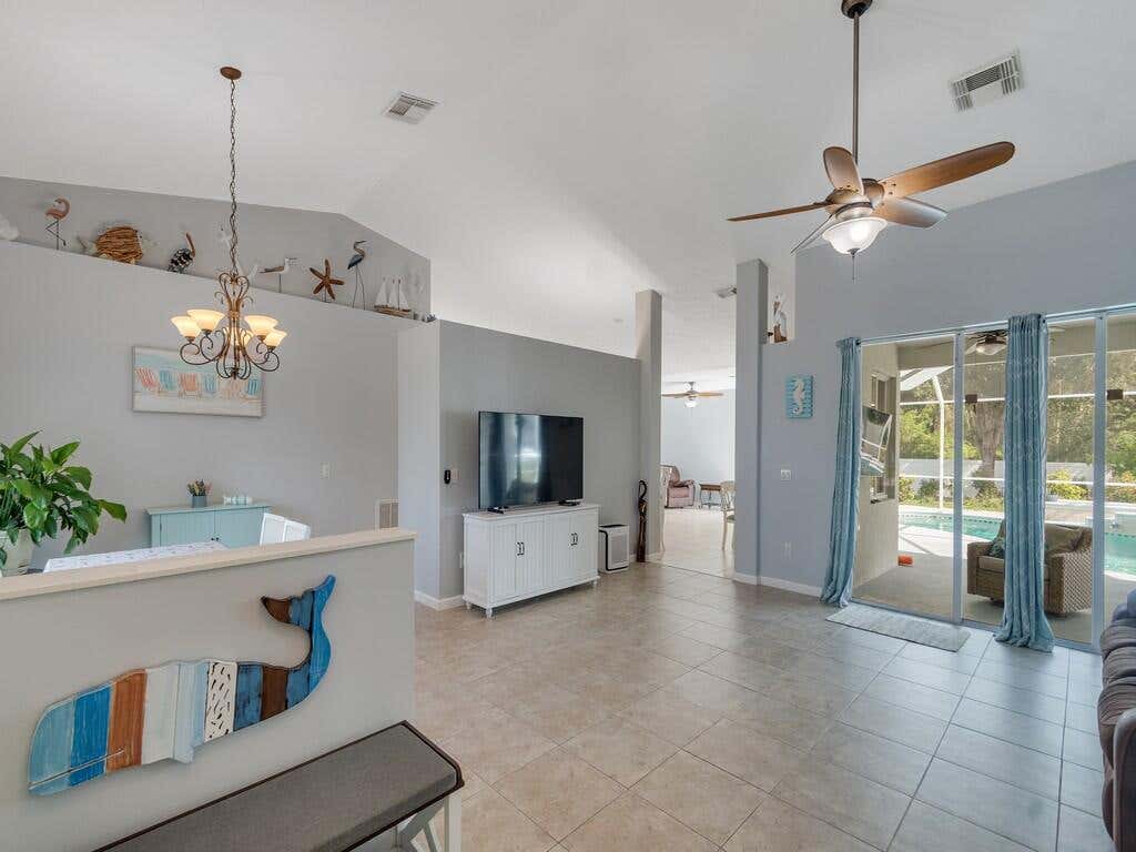 Photo of 2101 SW Alloway Avenue, Port Saint Lucie, FL 34953 (MLS # B26045747)