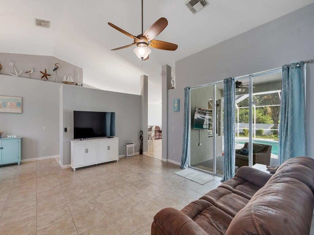Photo of 2101 SW Alloway Avenue, Port Saint Lucie, FL 34953 (MLS # B26045747)