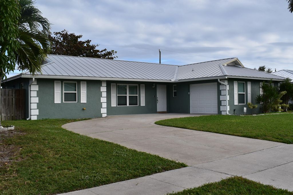 Photo of 826 Palama Way, Lantana, FL 33462 (MLS # R11157052)